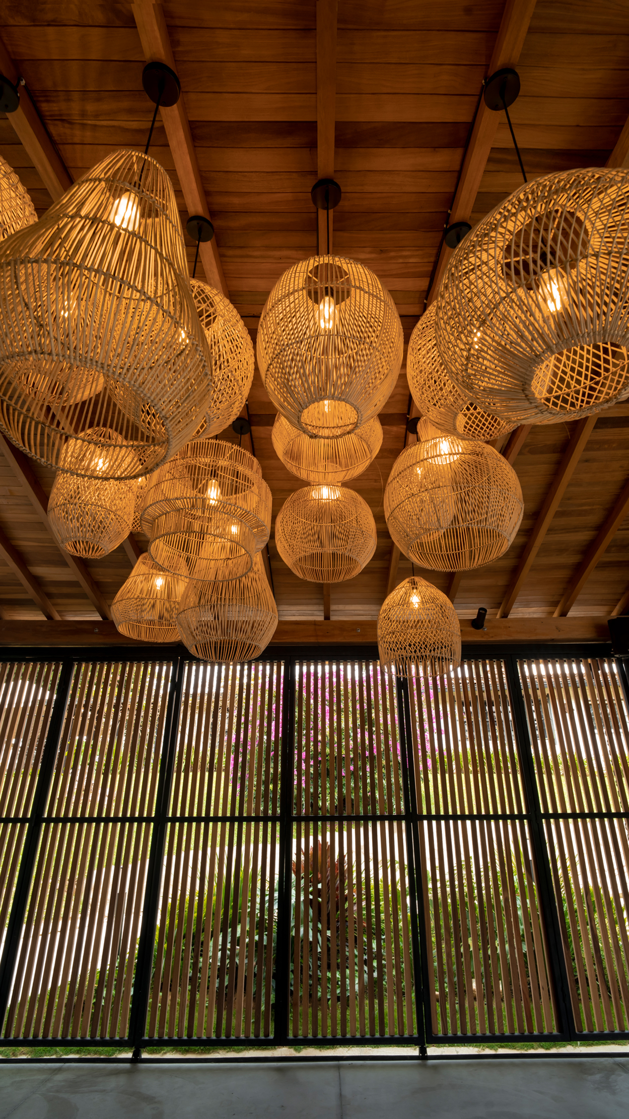 Arquitectura minimalista con identidad